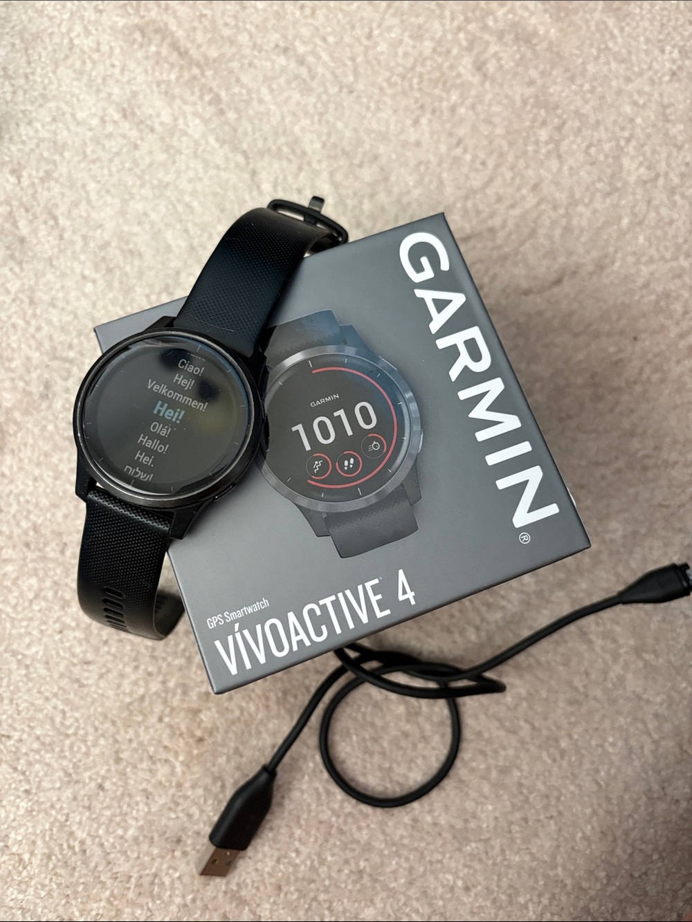 Garmin vivoactive 4 Smartwatch - Black